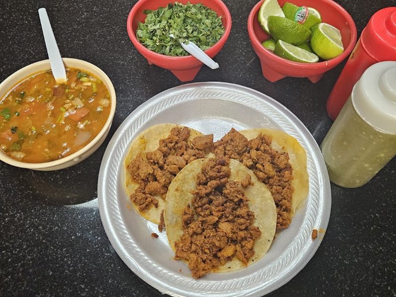Guajardo's Tacos Al Pastor interior